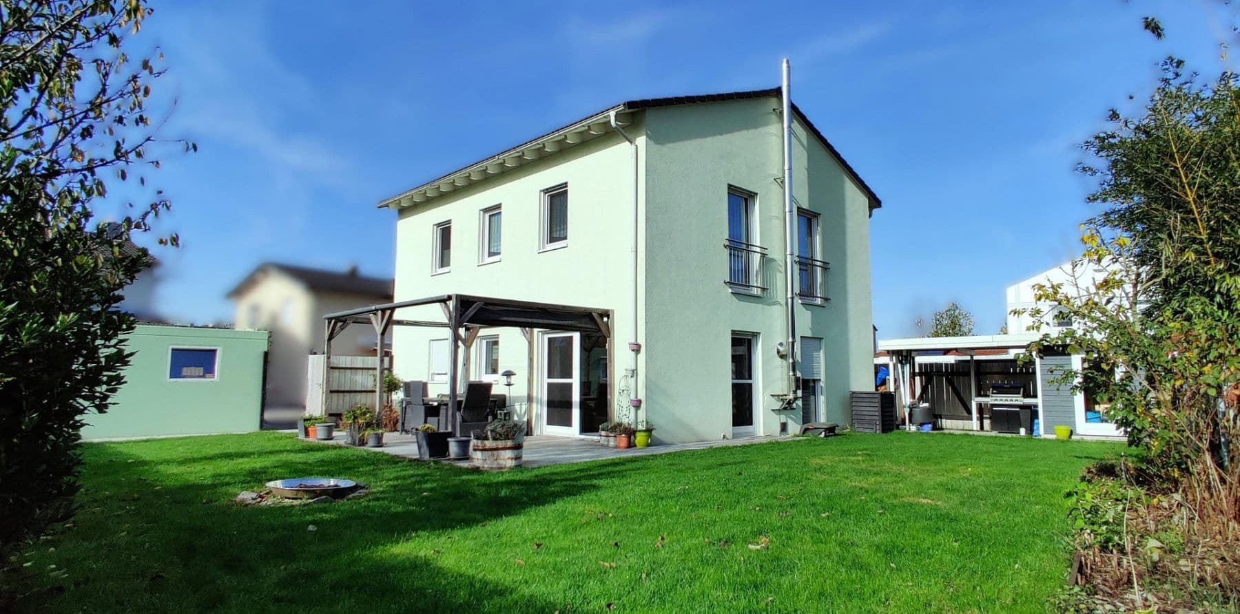 Predaj domu 127 m², pozemok 456 m², Landshut, Bavorsko Predaj domu 127 m², pozemok 456 m², Landshut, Bavorsko