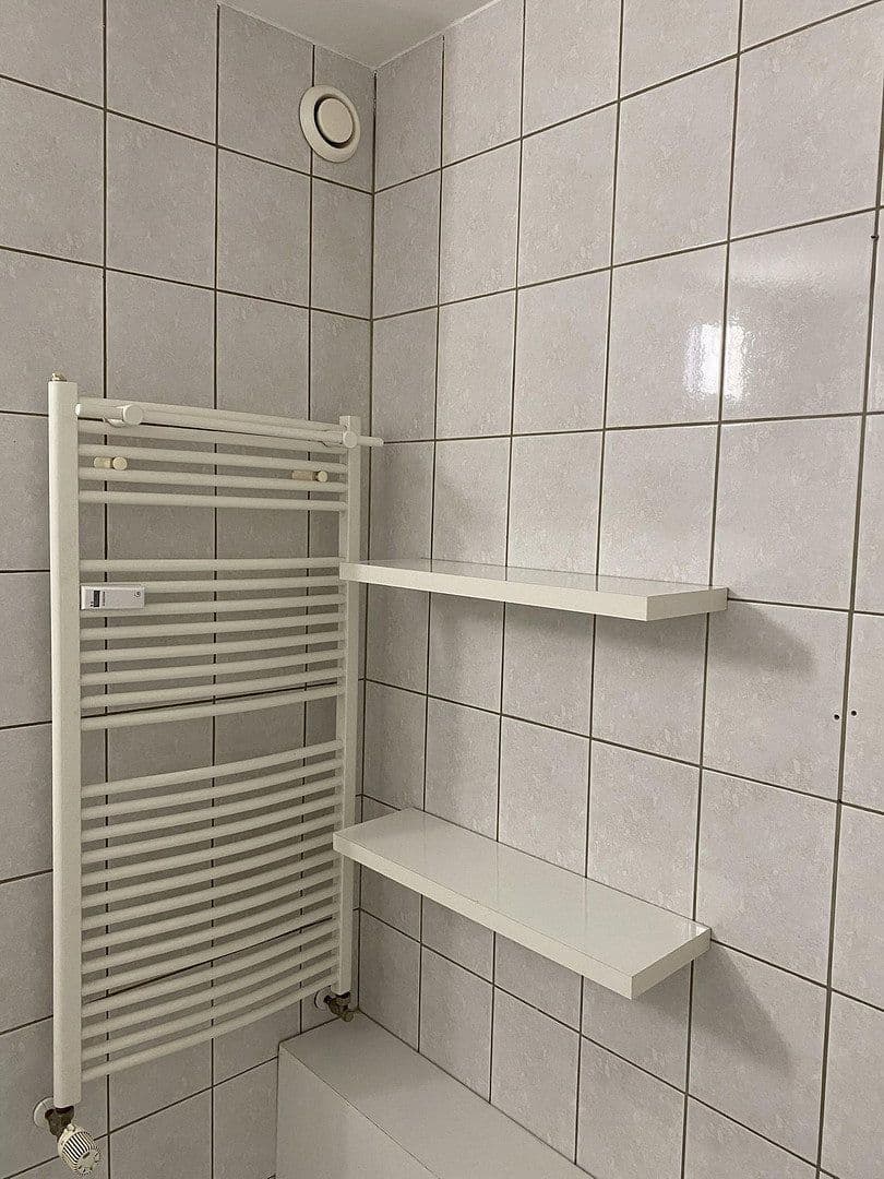 Prenájom bytu 2-izbový 65 m², Brucknerstraße 6, Graben-Neudorf, Bádensko-Wurttembersko Prenájom bytu 2-izbový 65 m², Brucknerstraße 6, Graben-Neudorf, Bádensko-Wurttembersko
