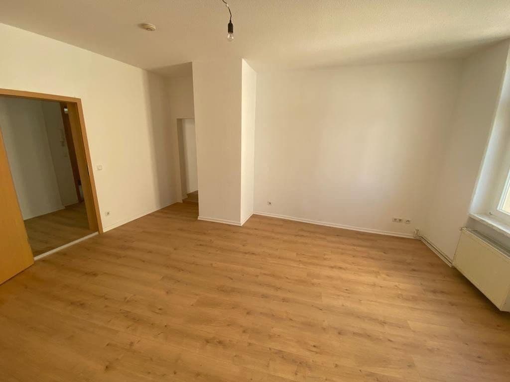 Prenájom bytu 2-izbový 74 m², Burgstraße 7, Merseburg, Sasko-Anhaltsko Prenájom bytu 2-izbový 74 m², Burgstraße 7, Merseburg, Sasko-Anhaltsko