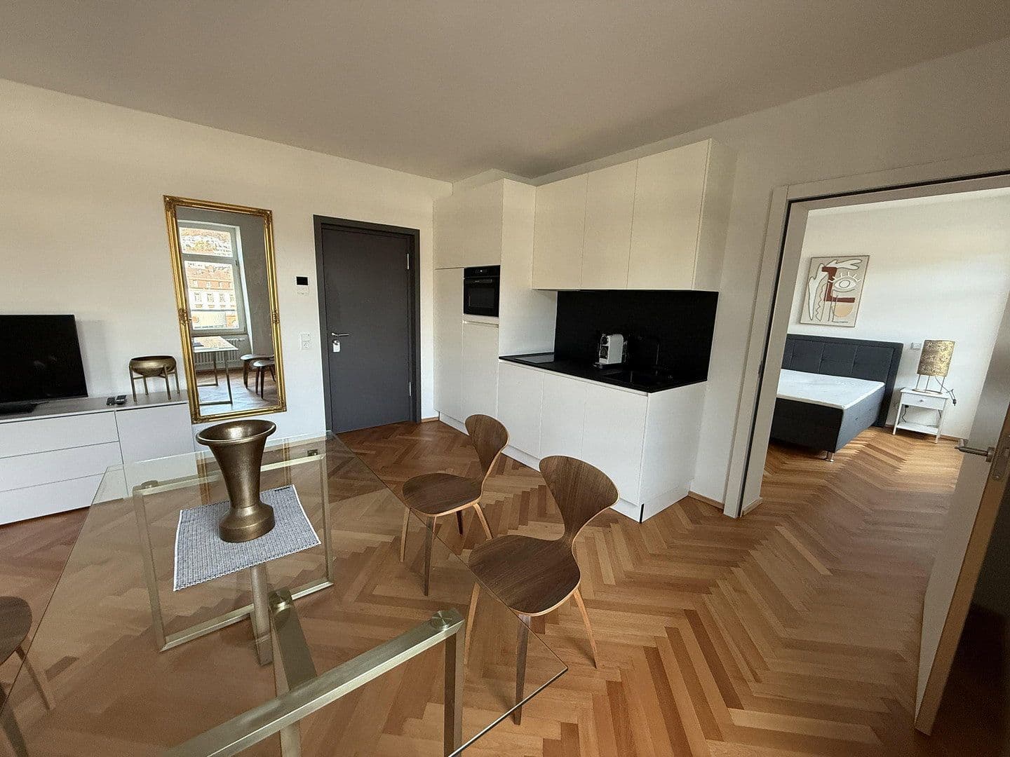 Prenájom bytu 2-izbový 54 m², Eisenbahnstr. 21, Waldshut-Tiengen, Bádensko-Wurttembersko Prenájom bytu 2-izbový 54 m², Eisenbahnstr. 21, Waldshut-Tiengen, Bádensko-Wurttembersko