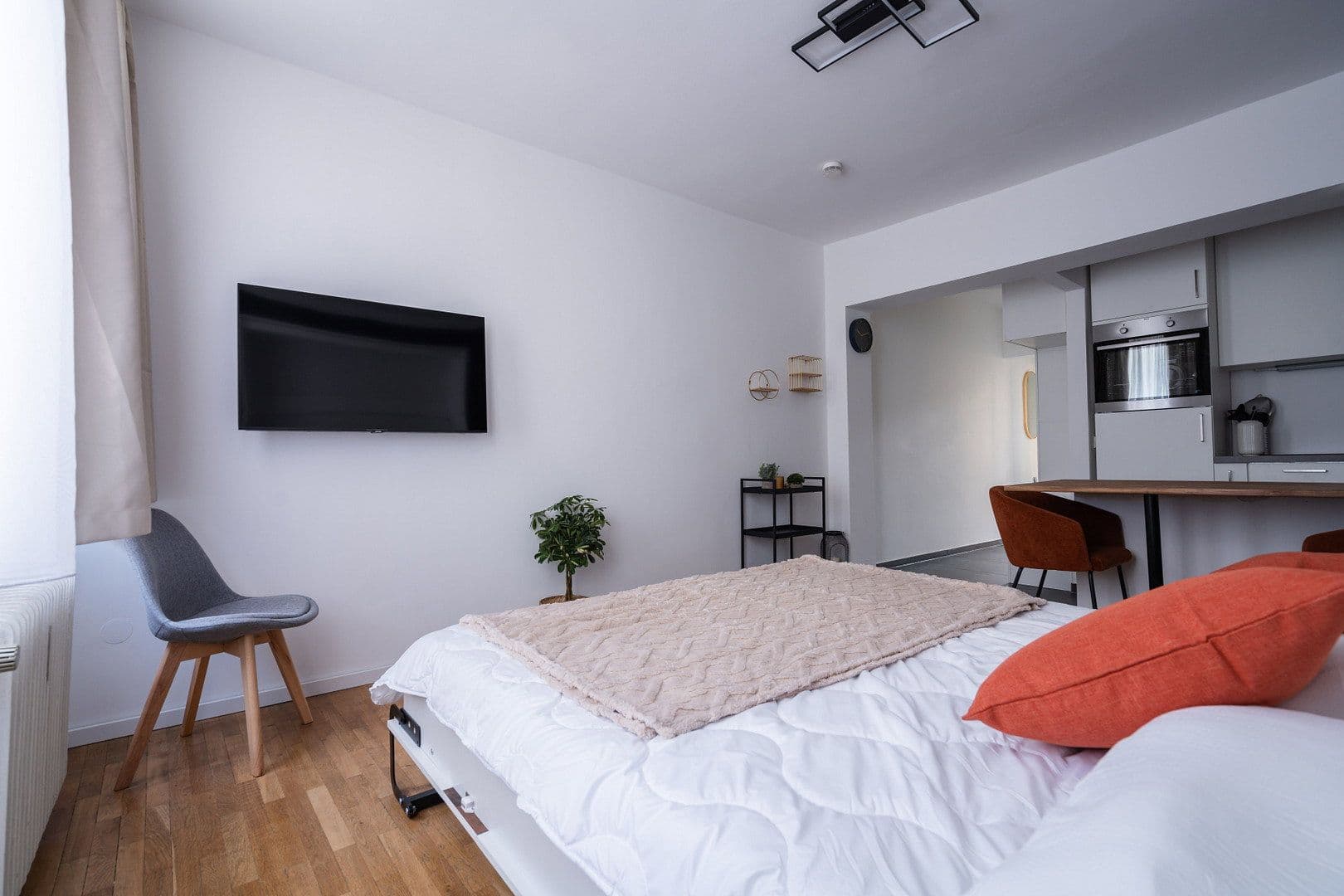 Prenájom bytu 1-izbový 35 m², Hans-Sachs-Str. 2, München, Bavorsko Prenájom bytu 1-izbový 35 m², Hans-Sachs-Str. 2, München, Bavorsko