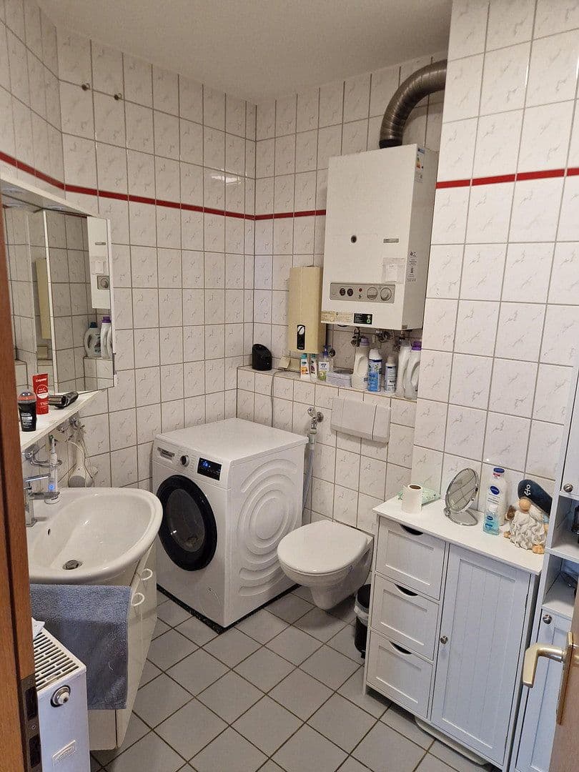 Prenájom bytu 3-izbový 73 m², Schloßstraße 25a, Edesheim, Porýnie-Falcko Prenájom bytu 3-izbový 73 m², Schloßstraße 25a, Edesheim, Porýnie-Falcko