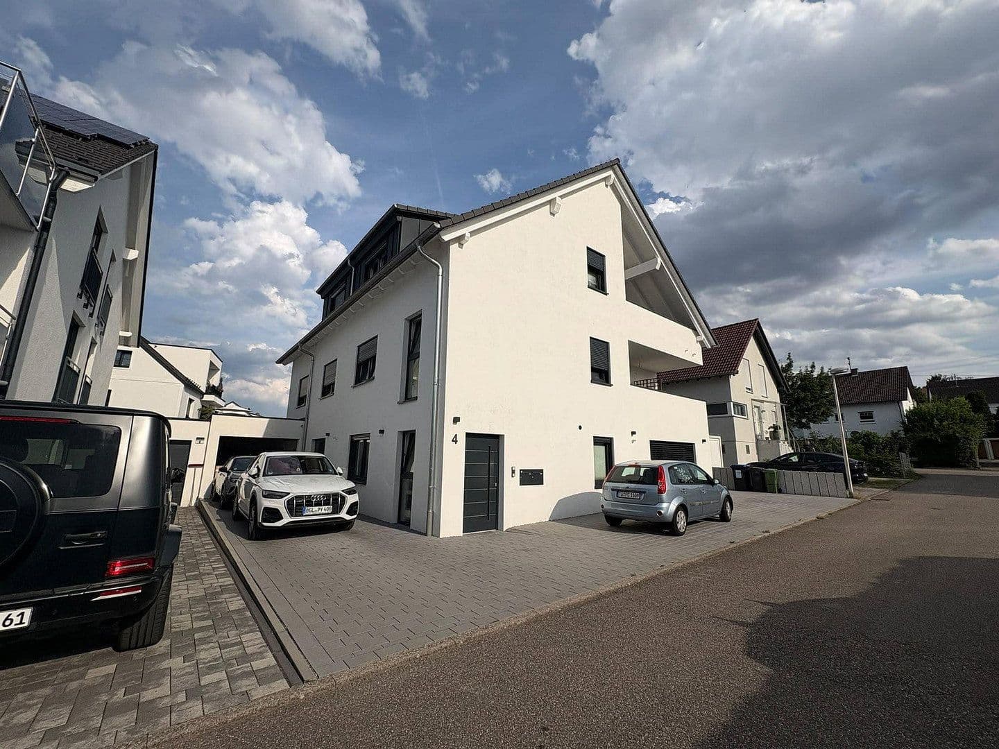Prenájom bytu 2-izbový 93 m², Am Seltengraben 4, Rottenburg am Neckar, Bádensko-Wurttembersko Prenájom bytu 2-izbový 93 m², Am Seltengraben 4, Rottenburg am Neckar, Bádensko-Wurttembersko