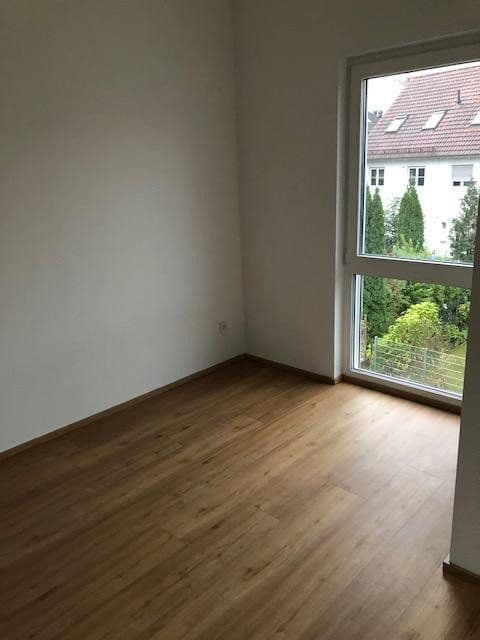 Prenájom domu 139 m², pozemok 225 m², Mühltal, Hesensko Prenájom domu 139 m², pozemok 225 m², Mühltal, Hesensko