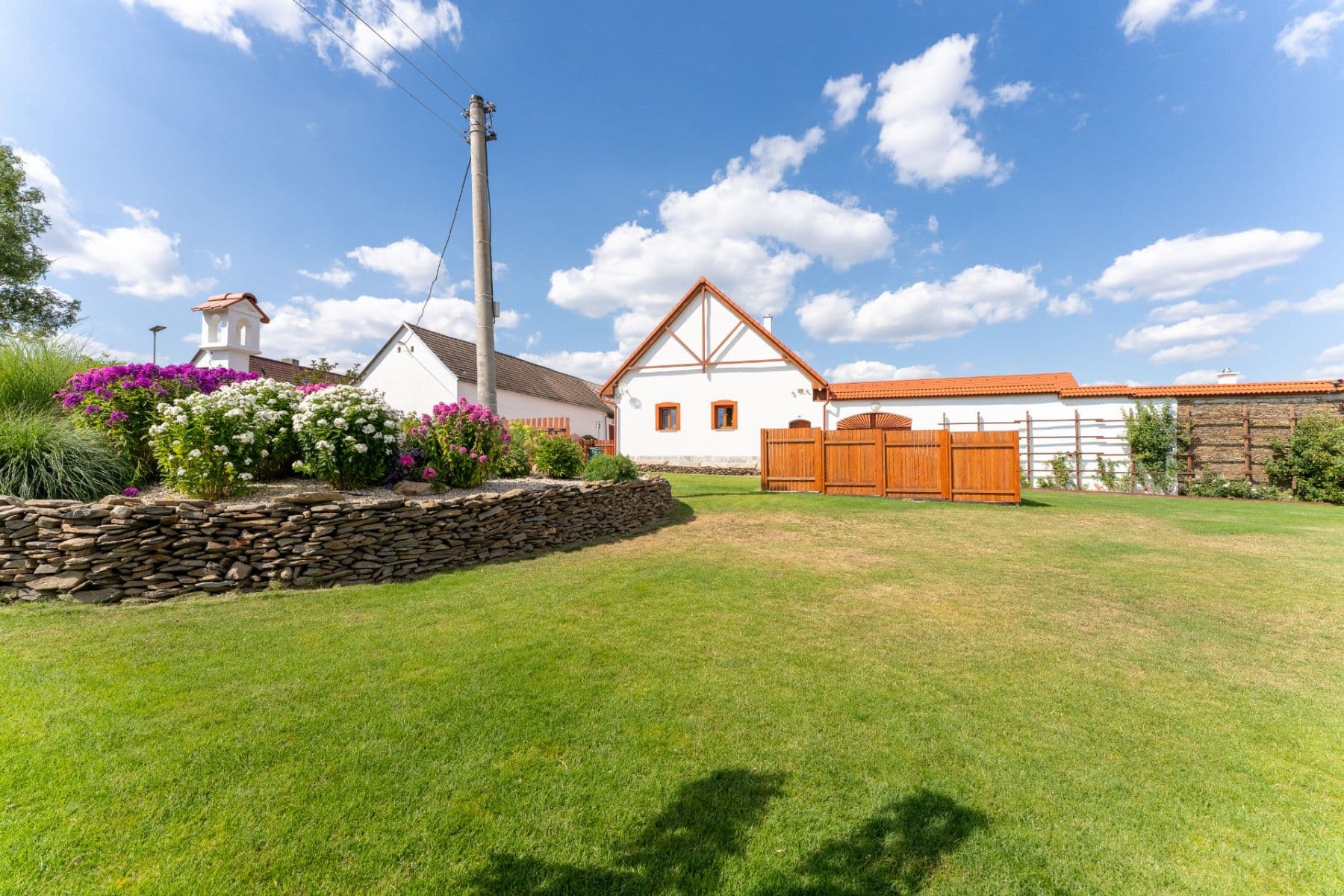 Predaj domu 926 m², pozemok 3.061 m², Sedlečko u Soběslavě, Jihočeský kraj Predaj domu 926 m², pozemok 3.061 m², Sedlečko u Soběslavě, Jihočeský kraj