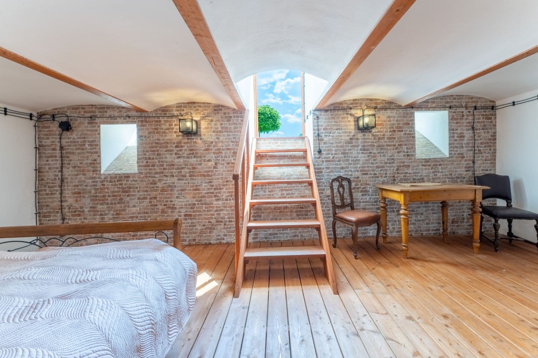 Predaj domu 926 m², pozemok 3.061 m², Sedlečko u Soběslavě, Jihočeský kraj Predaj domu 926 m², pozemok 3.061 m², Sedlečko u Soběslavě, Jihočeský kraj