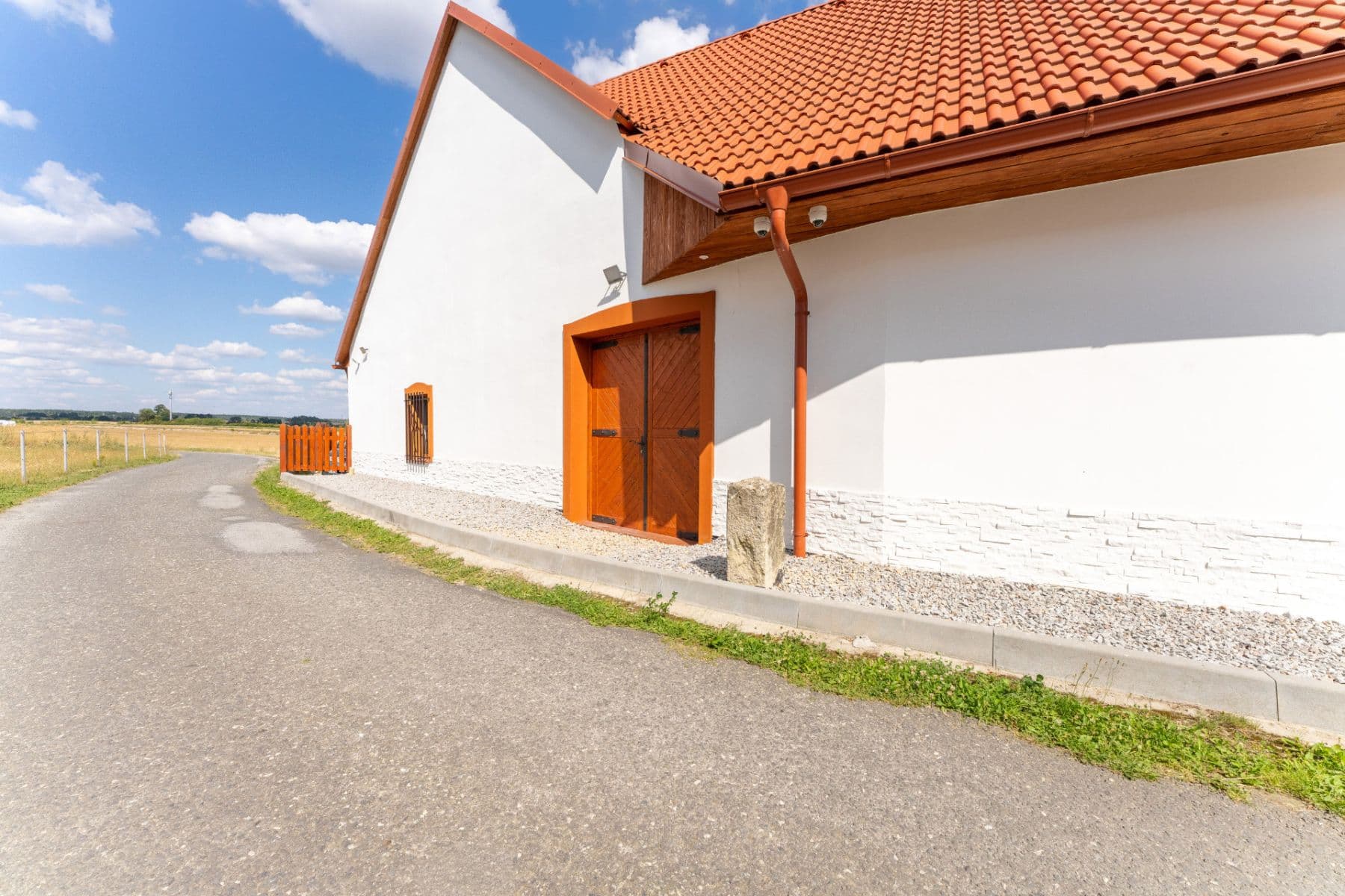 Predaj domu 926 m², pozemok 3.061 m², Sedlečko u Soběslavě, Jihočeský kraj Predaj domu 926 m², pozemok 3.061 m², Sedlečko u Soběslavě, Jihočeský kraj