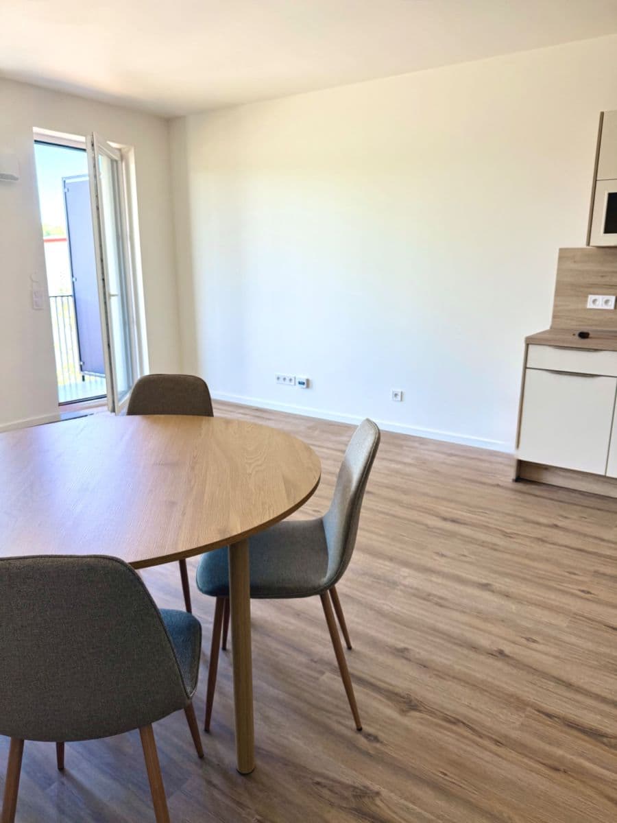 Prenájom bytu 2-izbový 53 m², Ke křížku, Kladno, Středočeský kraj Prenájom bytu 2-izbový 53 m², Ke křížku, Kladno, Středočeský kraj