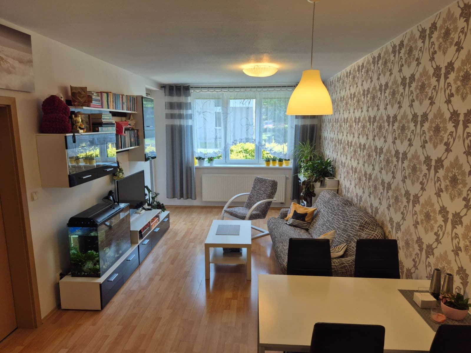Prenájom bytu 2-izbový 55 m², Poláčkova, Jihlava, Kraj Vysočina Prenájom bytu 2-izbový 55 m², Poláčkova, Jihlava, Kraj Vysočina
