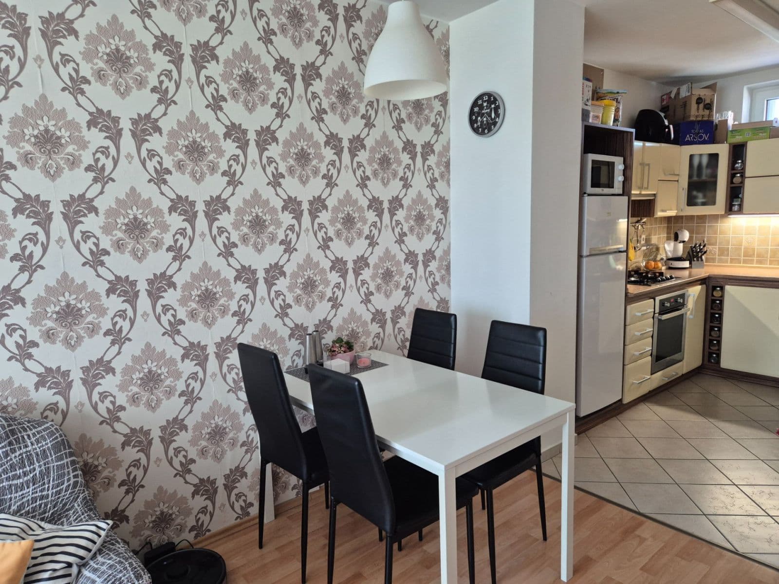 Prenájom bytu 2-izbový 55 m², Poláčkova, Jihlava, Kraj Vysočina Prenájom bytu 2-izbový 55 m², Poláčkova, Jihlava, Kraj Vysočina