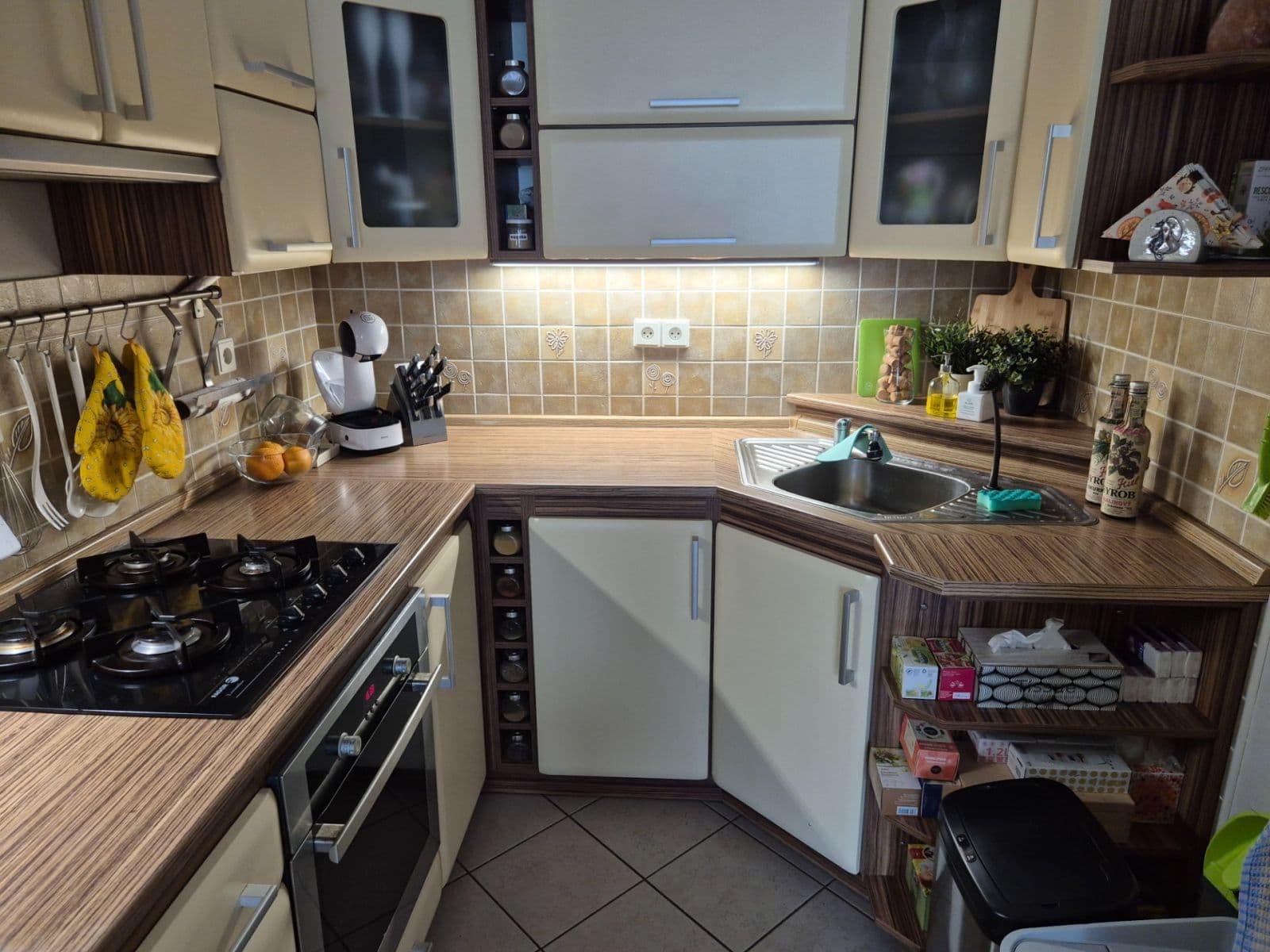 Prenájom bytu 2-izbový 55 m², Poláčkova, Jihlava, Kraj Vysočina Prenájom bytu 2-izbový 55 m², Poláčkova, Jihlava, Kraj Vysočina