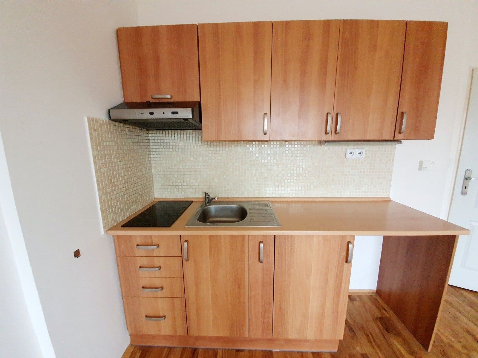 Prenájom bytu 1-izbový 27 m², V Olšinách, Praha, Praha Prenájom bytu 1-izbový 27 m², V Olšinách, Praha, Praha
