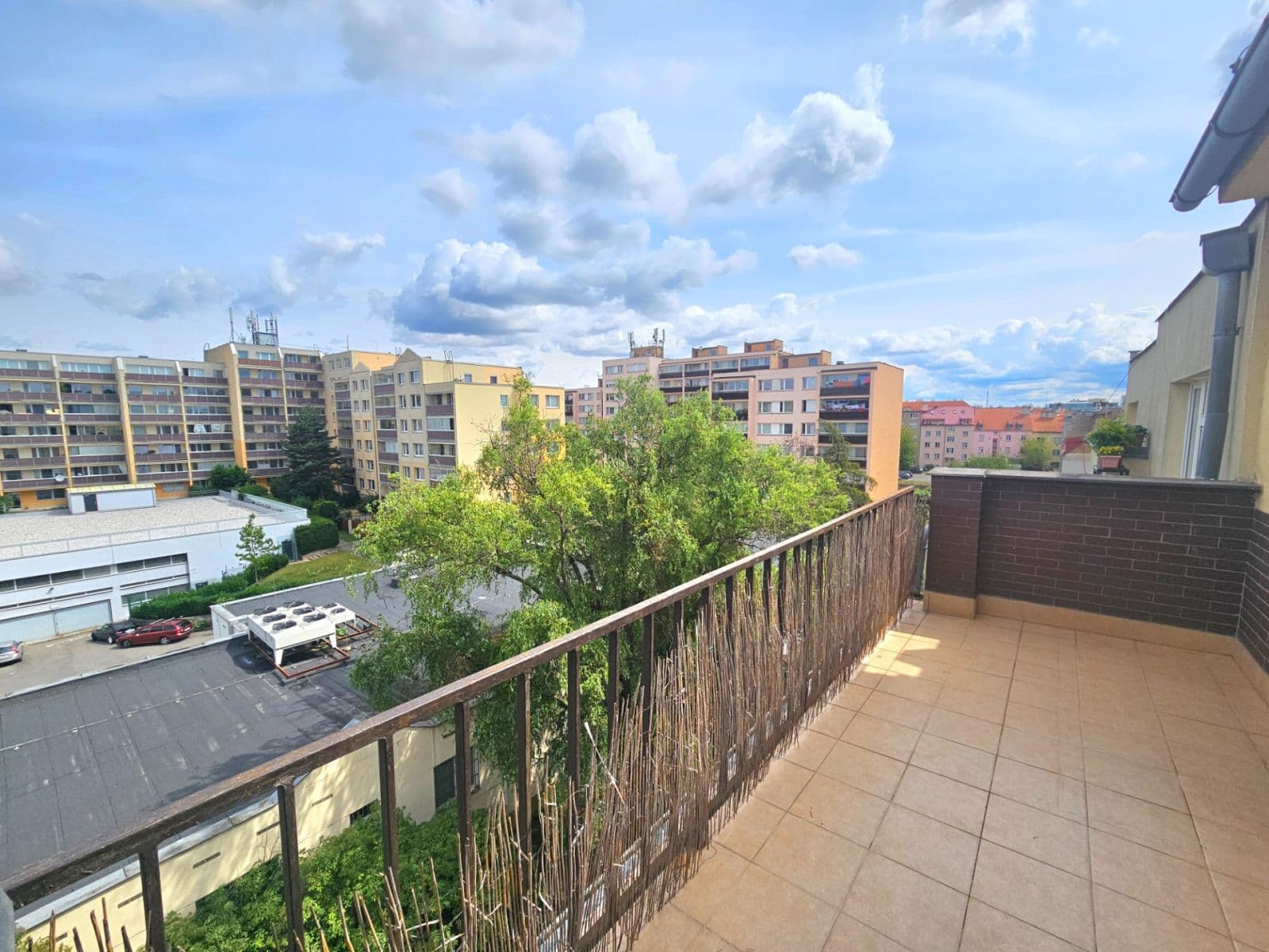 Prenájom bytu 1-izbový 27 m², V Olšinách, Praha, Praha Prenájom bytu 1-izbový 27 m², V Olšinách, Praha, Praha