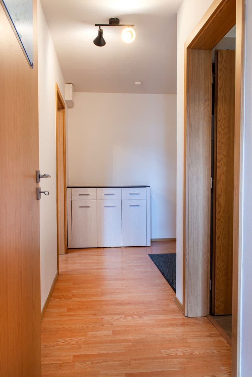 Prenájom bytu 2-izbový 48 m², Ječná, Hostivice, Středočeský kraj Prenájom bytu 2-izbový 48 m², Ječná, Hostivice, Středočeský kraj