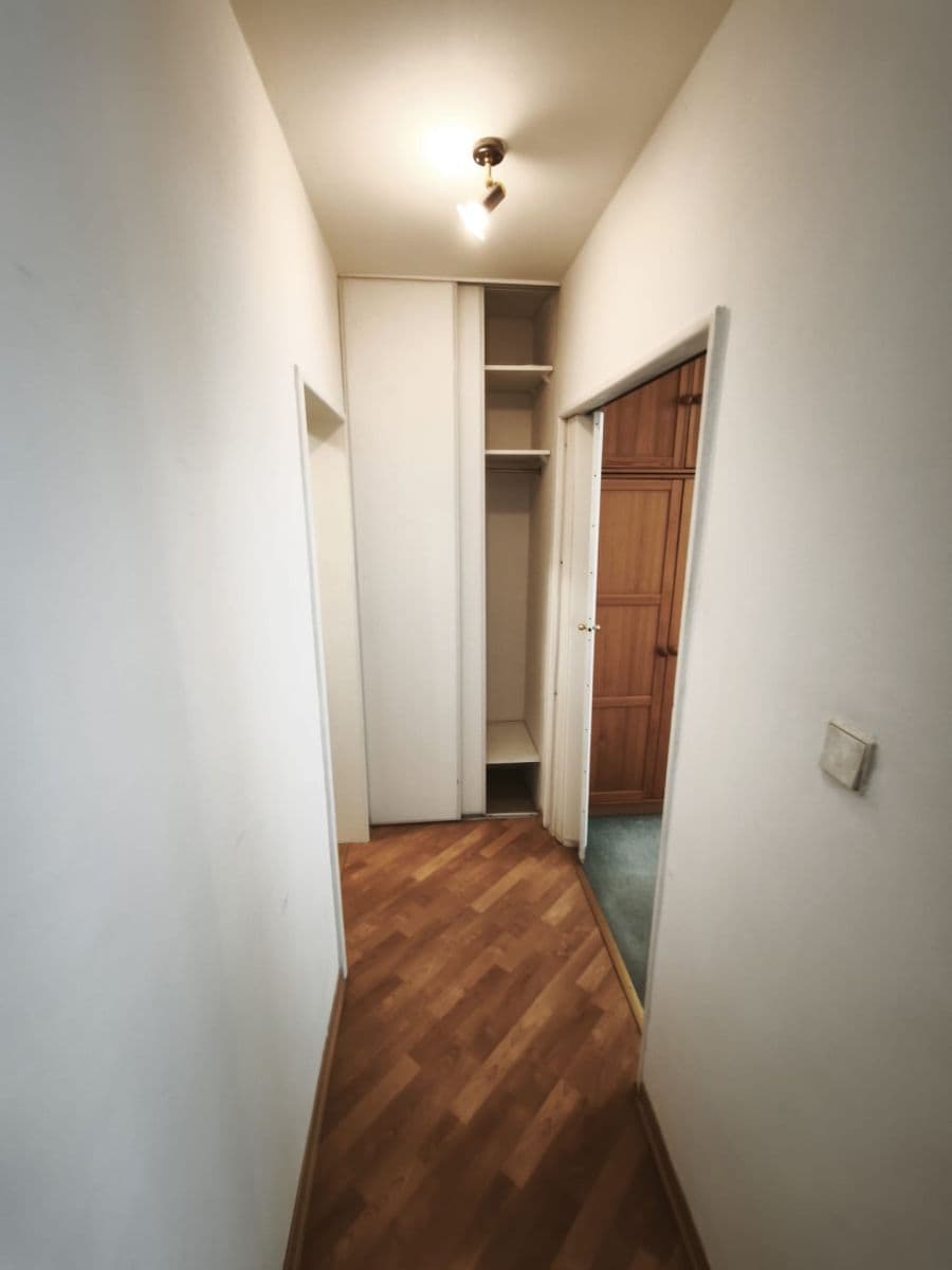 Prenájom bytu 2-izbový 42 m², Cuřínova, Praha, Praha Prenájom bytu 2-izbový 42 m², Cuřínova, Praha, Praha