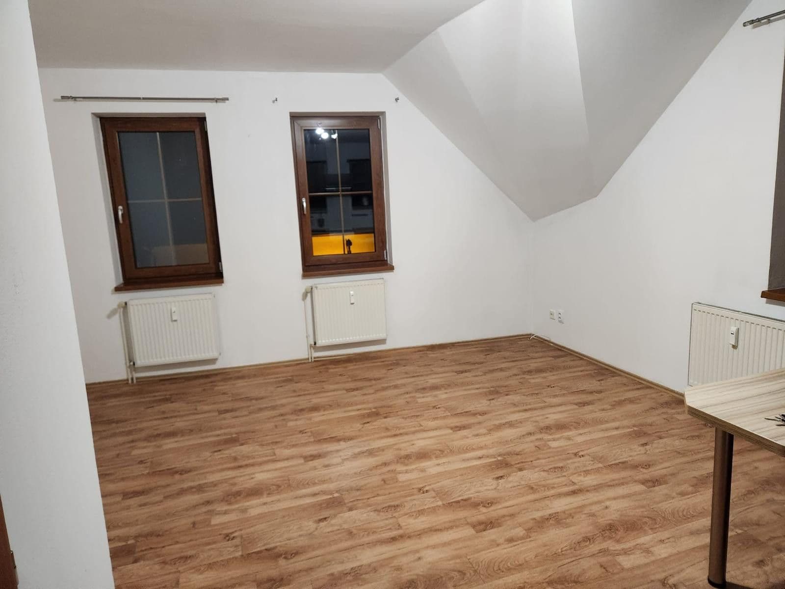 Prenájom bytu 3-izbový 61 m², Rybova, Rožmitál pod Třemšínem, Středočeský kraj Prenájom bytu 3-izbový 61 m², Rybova, Rožmitál pod Třemšínem, Středočeský kraj