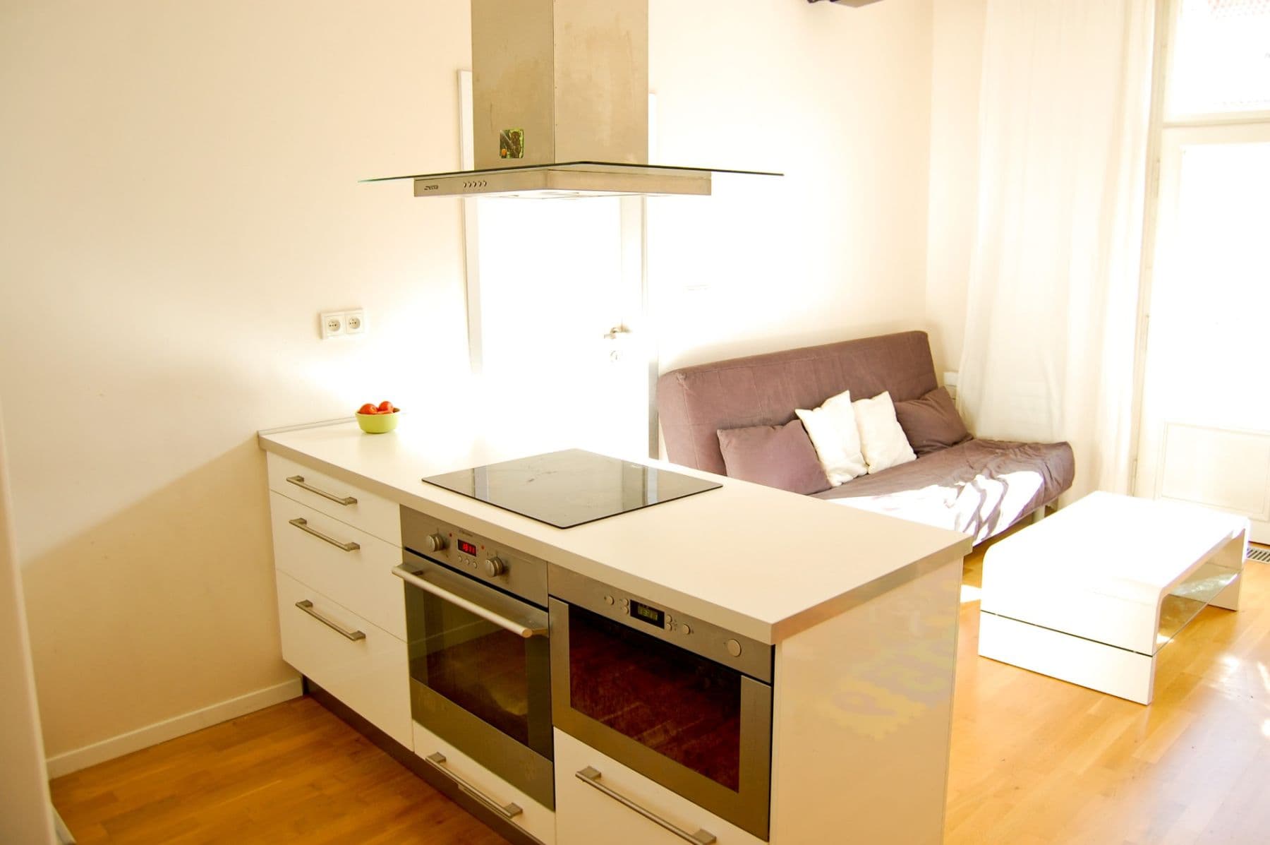 Prenájom bytu 2-izbový 60 m², Ladova, Praha, Praha Prenájom bytu 2-izbový 60 m², Ladova, Praha, Praha