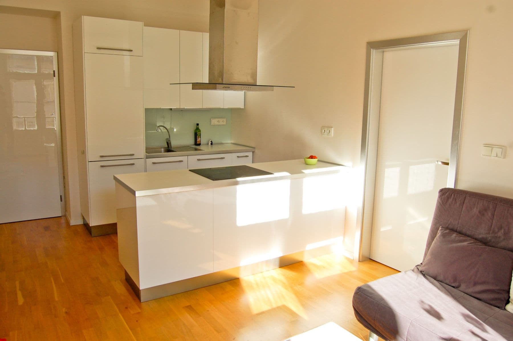 Prenájom bytu 2-izbový 60 m², Ladova, Praha, Praha Prenájom bytu 2-izbový 60 m², Ladova, Praha, Praha
