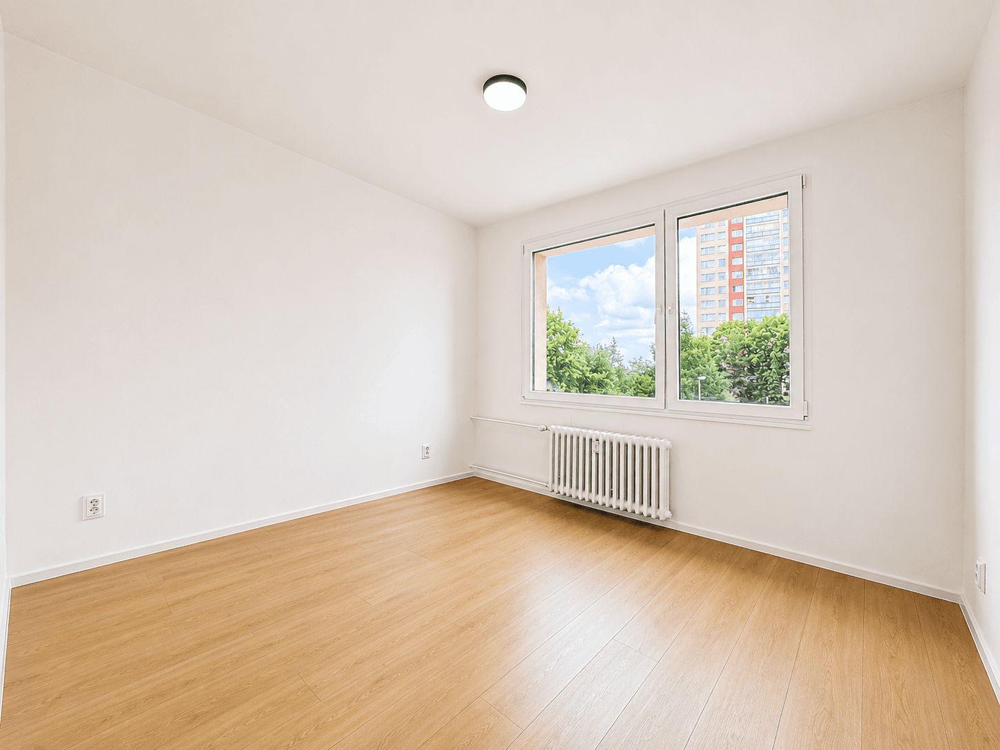 Predaj bytu 2-izbový 40 m², Plukovníka Mráze, Praha, Praha Predaj bytu 2-izbový 40 m², Plukovníka Mráze, Praha, Praha