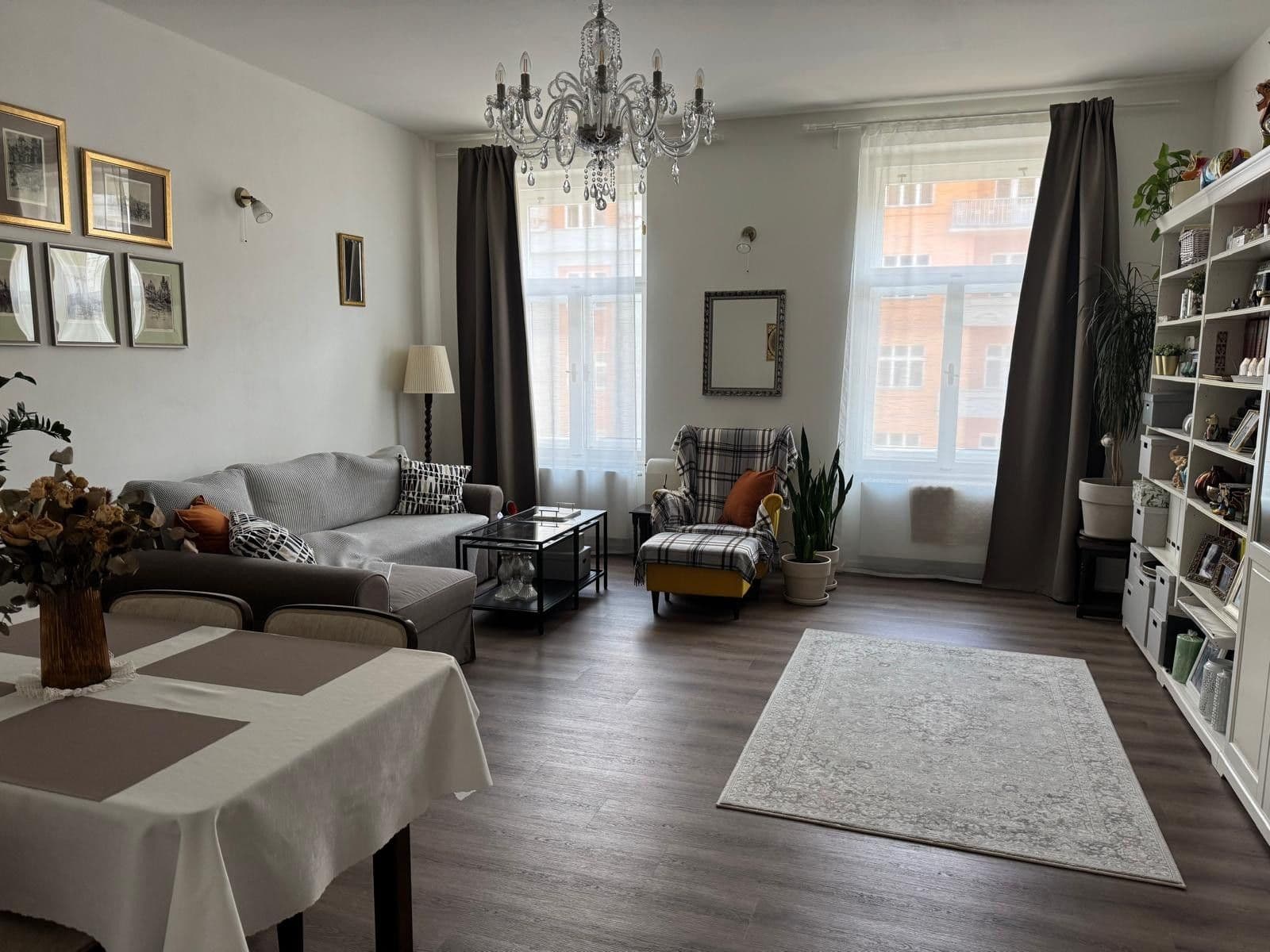 Prenájom bytu 4-izbový 124 m², Kounicova, Brno, Jihomoravský kraj Prenájom bytu 4-izbový 124 m², Kounicova, Brno, Jihomoravský kraj