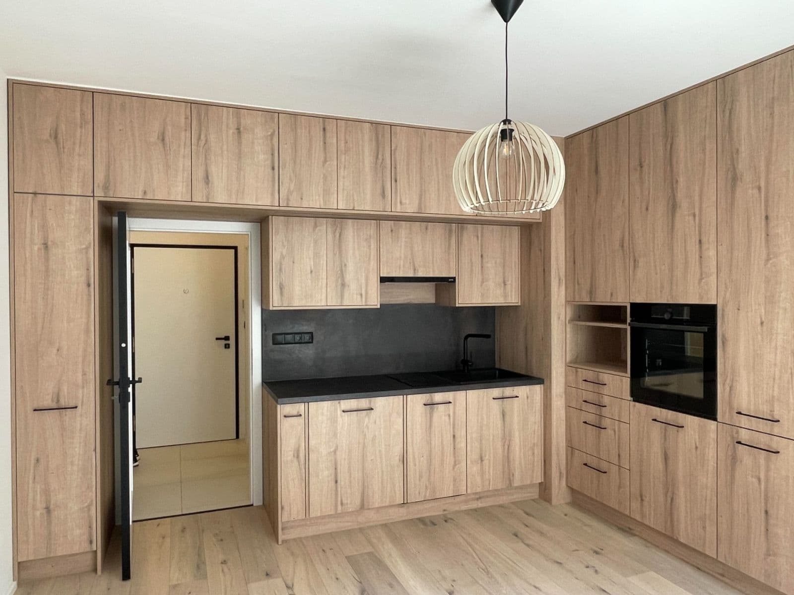 Prenájom bytu 1-izbový 27 m², Krymská, Praha, Praha Prenájom bytu 1-izbový 27 m², Krymská, Praha, Praha