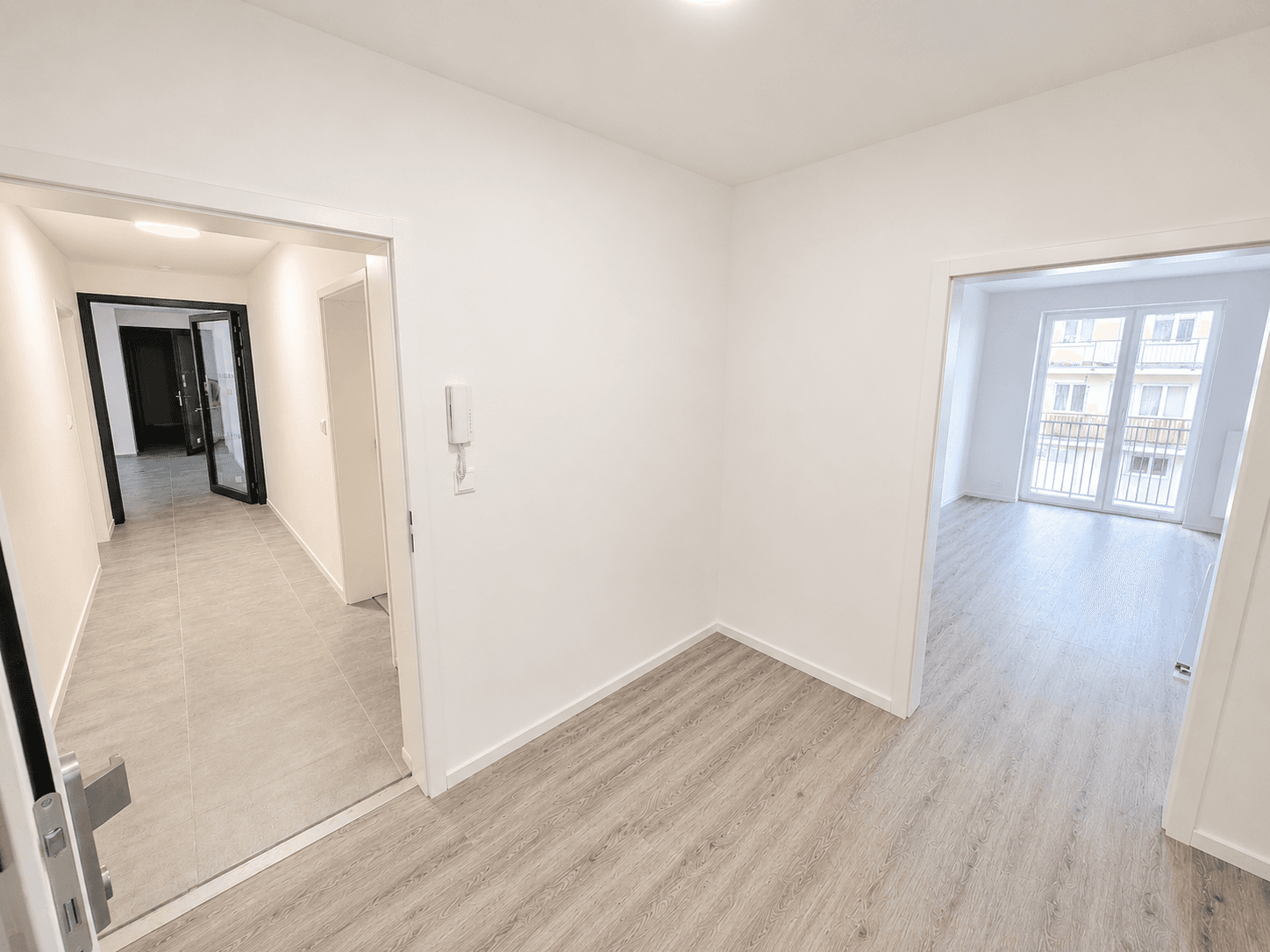 Prenájom bytu 1-izbový 56 m², nám. Arnošta z Pardubic, Český Brod, Středočeský kraj Prenájom bytu 1-izbový 56 m², nám. Arnošta z Pardubic, Český Brod, Středočeský kraj