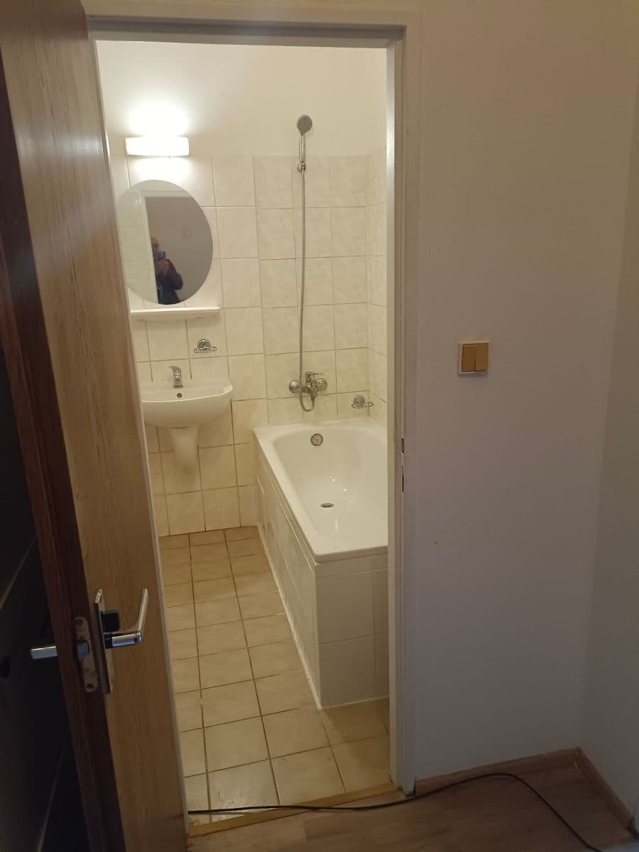 Predaj rekreačného objektu 43 m², pozemok 1.316 m², Ždaň, Slapy, Středočeský kraj Predaj rekreačného objektu 43 m², pozemok 1.316 m², Ždaň, Slapy, Středočeský kraj