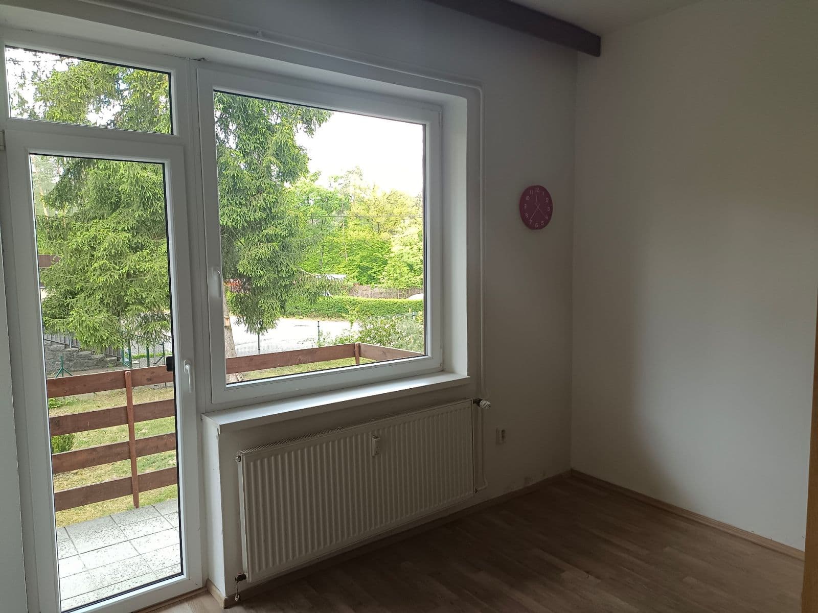 Predaj rekreačného objektu 43 m², pozemok 1.316 m², Ždaň, Slapy, Středočeský kraj Predaj rekreačného objektu 43 m², pozemok 1.316 m², Ždaň, Slapy, Středočeský kraj