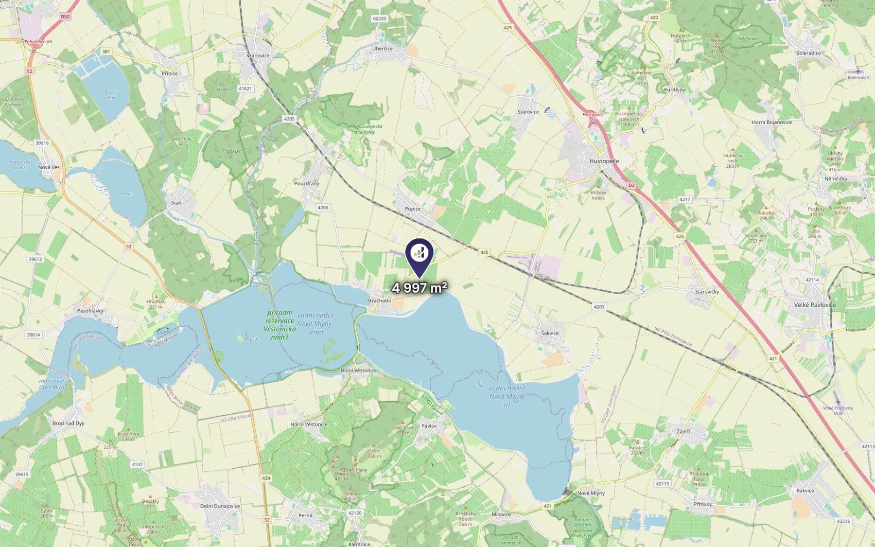 Predaj pozemku 4.997 m², Strachotín, Jihomoravský kraj Predaj pozemku 4.997 m², Strachotín, Jihomoravský kraj
