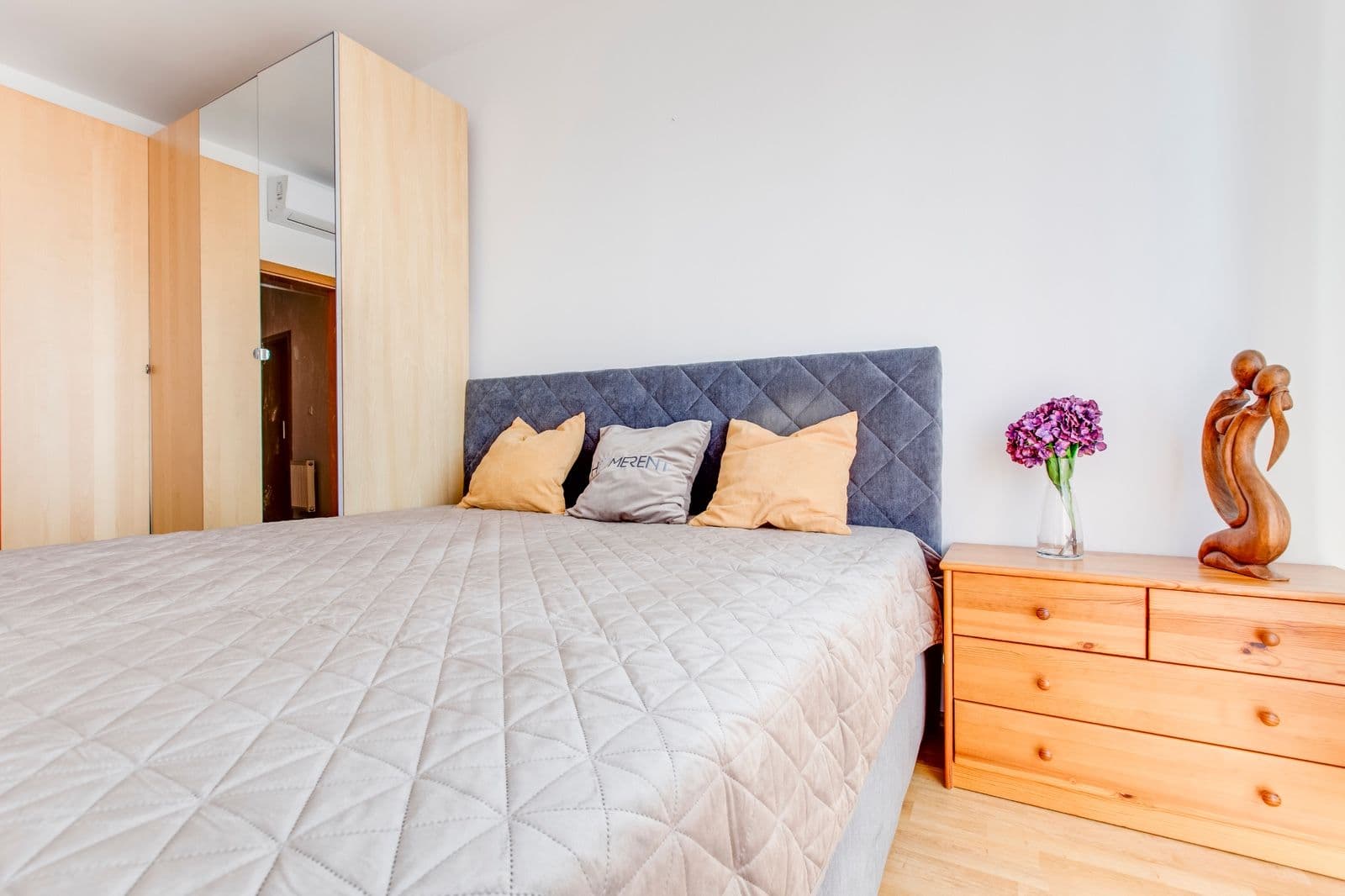 Prenájom bytu 2-izbový 54 m², Meteorologická, Praha, Praha Prenájom bytu 2-izbový 54 m², Meteorologická, Praha, Praha