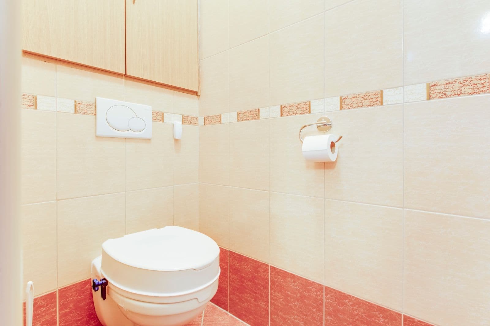 Prenájom bytu 2-izbový 54 m², Meteorologická, Praha, Praha Prenájom bytu 2-izbový 54 m², Meteorologická, Praha, Praha
