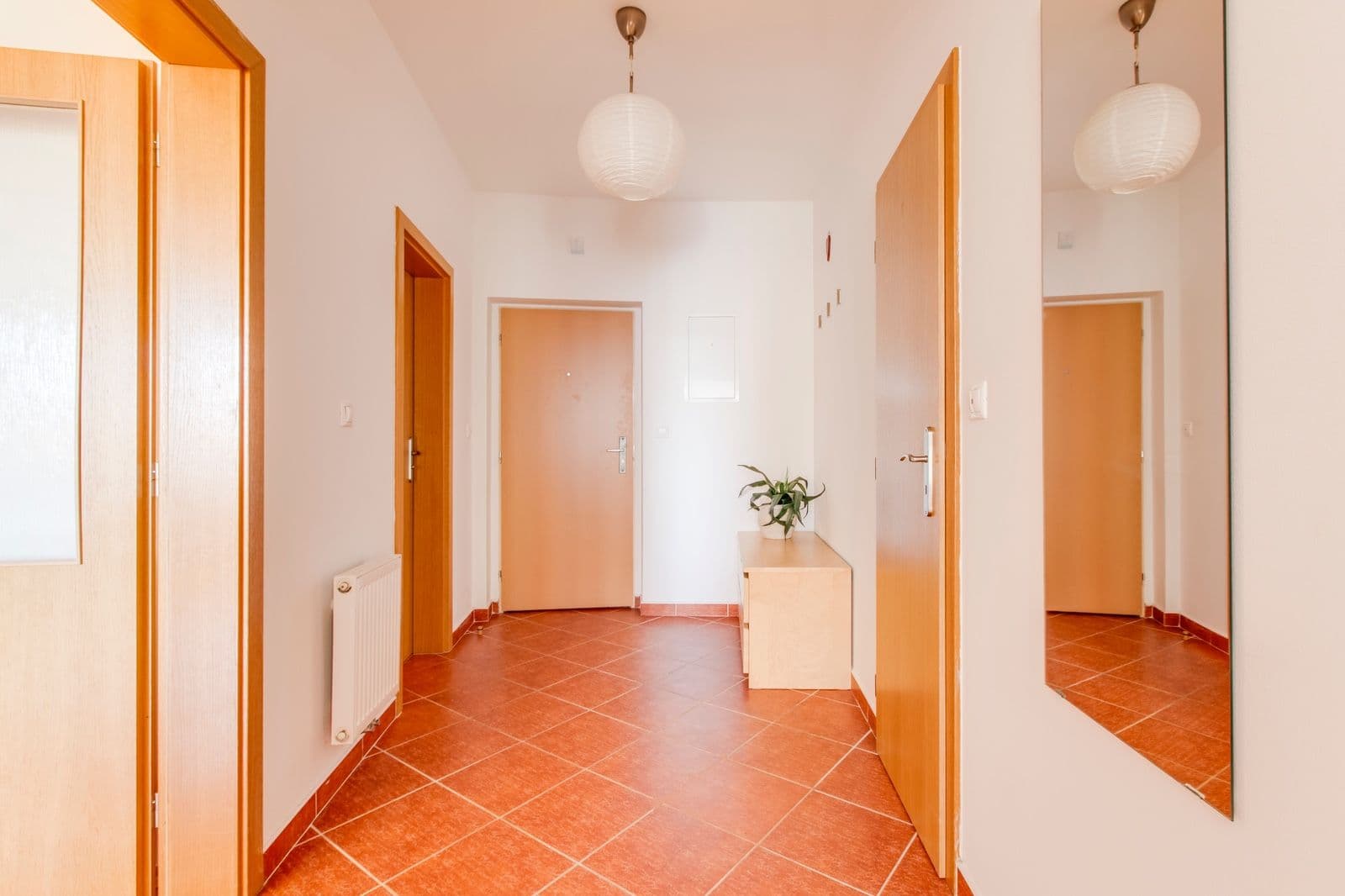 Prenájom bytu 2-izbový 54 m², Meteorologická, Praha, Praha Prenájom bytu 2-izbový 54 m², Meteorologická, Praha, Praha