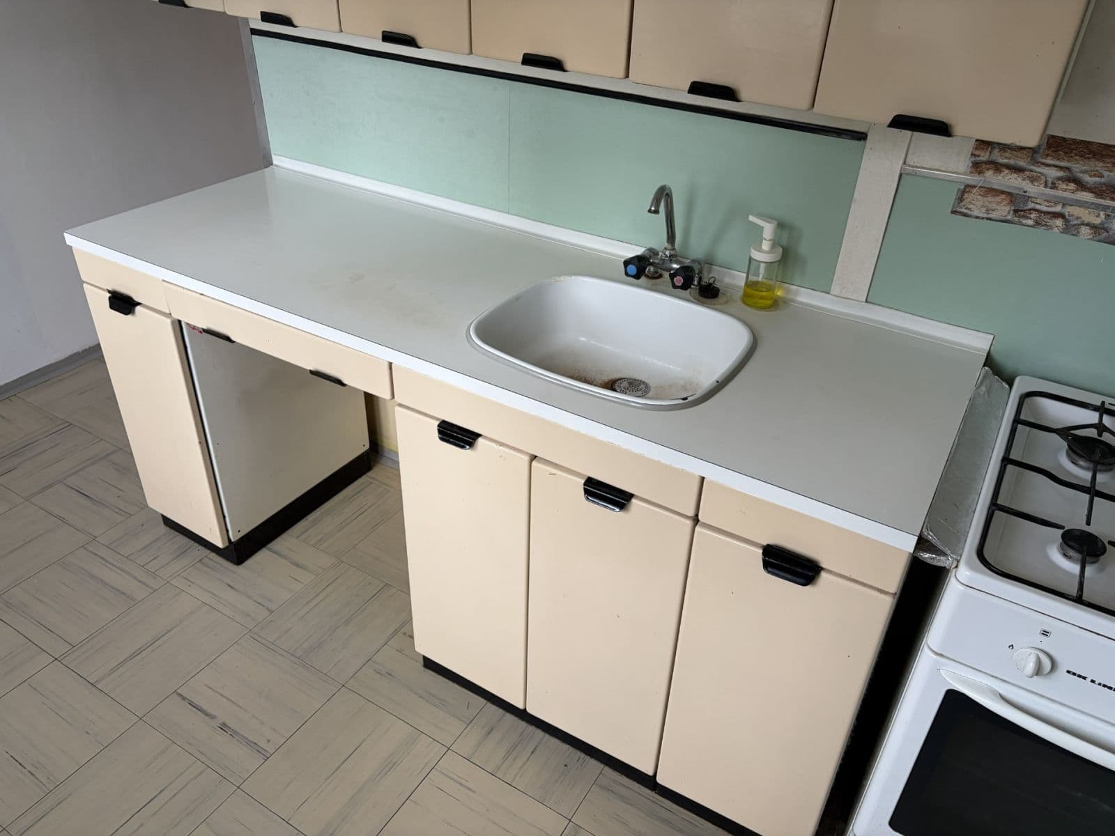 Prenájom bytu 2-izbový 55 m², Na Petřinách, Praha, Praha Prenájom bytu 2-izbový 55 m², Na Petřinách, Praha, Praha