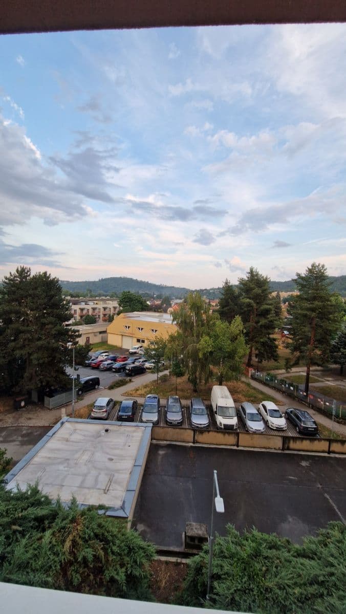 Prenájom bytu 1-izbový 32 m², Dubová, Brno, Jihomoravský kraj Prenájom bytu 1-izbový 32 m², Dubová, Brno, Jihomoravský kraj
