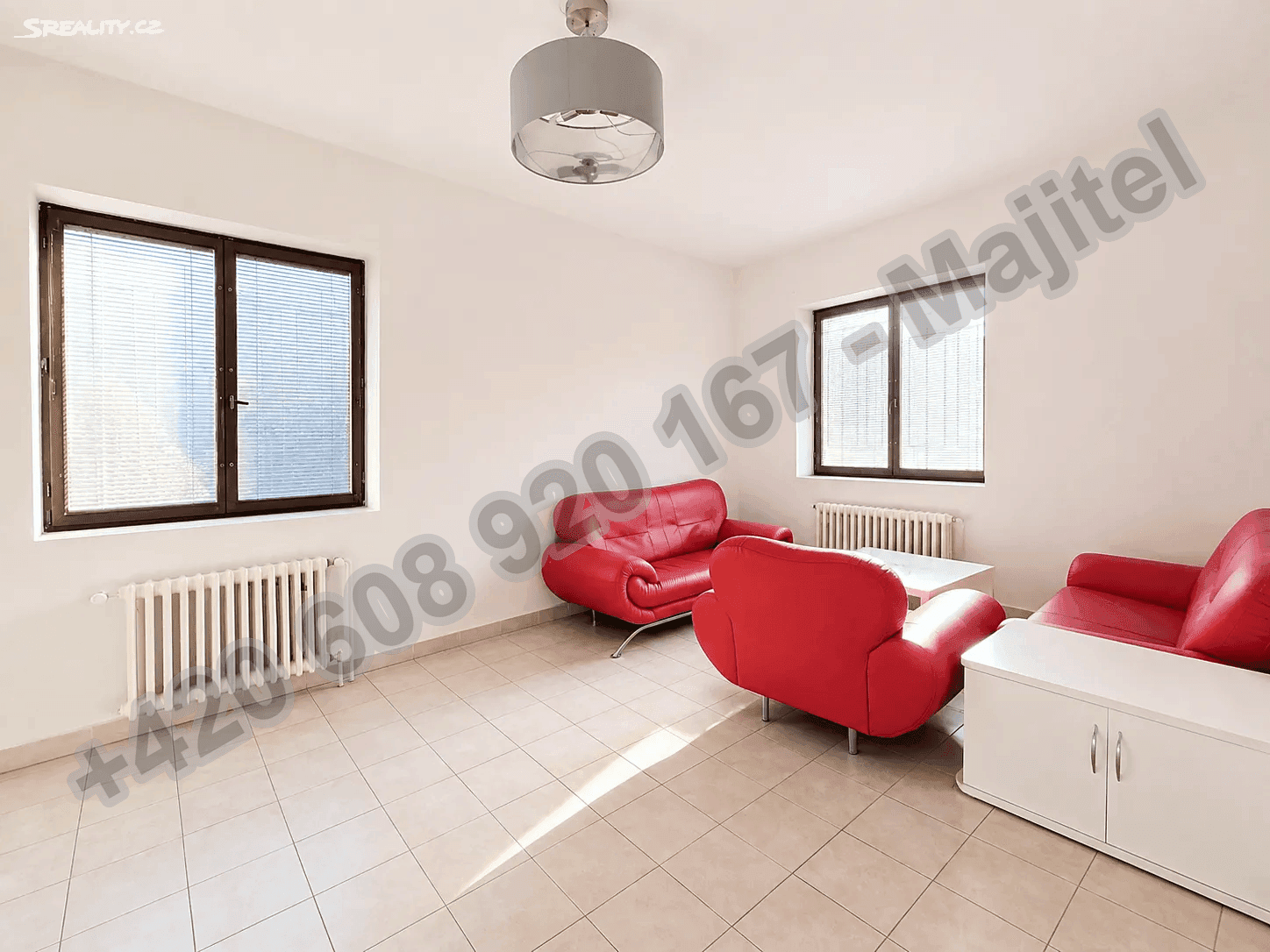 Prenájom bytu 4-izbový 127 m², Medkova, Praha, Praha Prenájom bytu 4-izbový 127 m², Medkova, Praha, Praha
