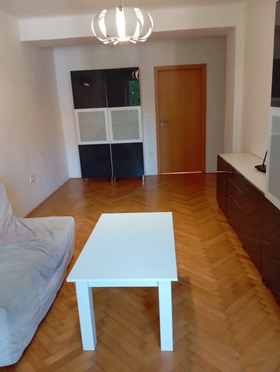 Prenájom bytu 2-izbový 53 m², Na Okraji, Praha, Praha Prenájom bytu 2-izbový 53 m², Na Okraji, Praha, Praha