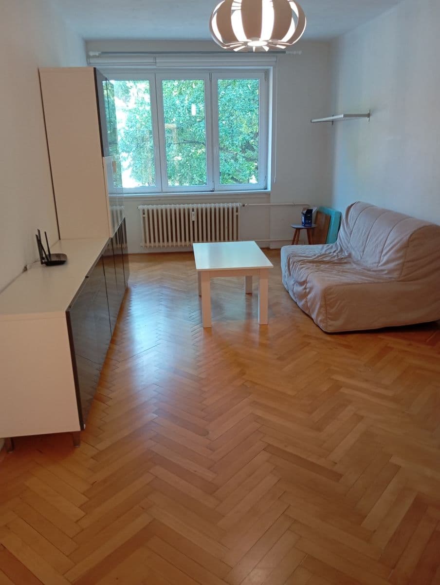 Prenájom bytu 2-izbový 53 m², Na Okraji, Praha, Praha Prenájom bytu 2-izbový 53 m², Na Okraji, Praha, Praha