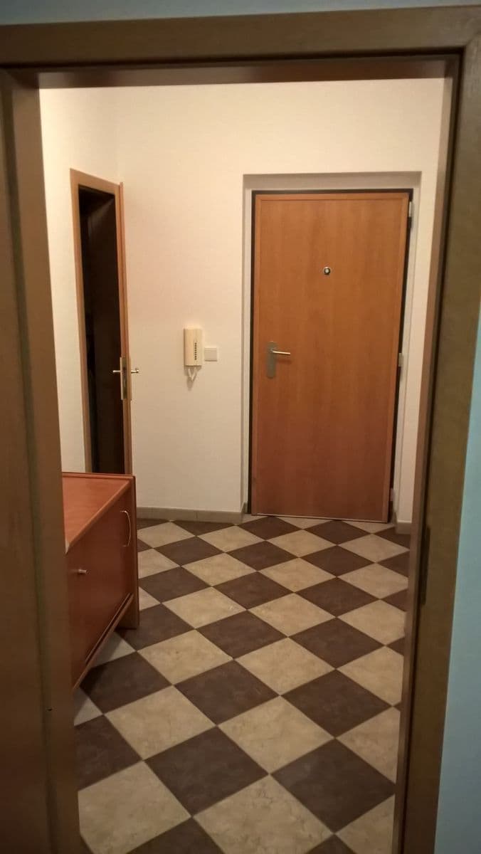 Predaj bytu 1-izbový 46 m², Nad Okrouhlíkem, Praha, Praha Predaj bytu 1-izbový 46 m², Nad Okrouhlíkem, Praha, Praha