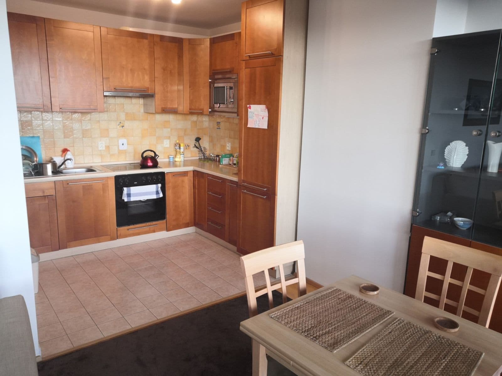 Predaj bytu 1-izbový 46 m², Nad Okrouhlíkem, Praha, Praha Predaj bytu 1-izbový 46 m², Nad Okrouhlíkem, Praha, Praha
