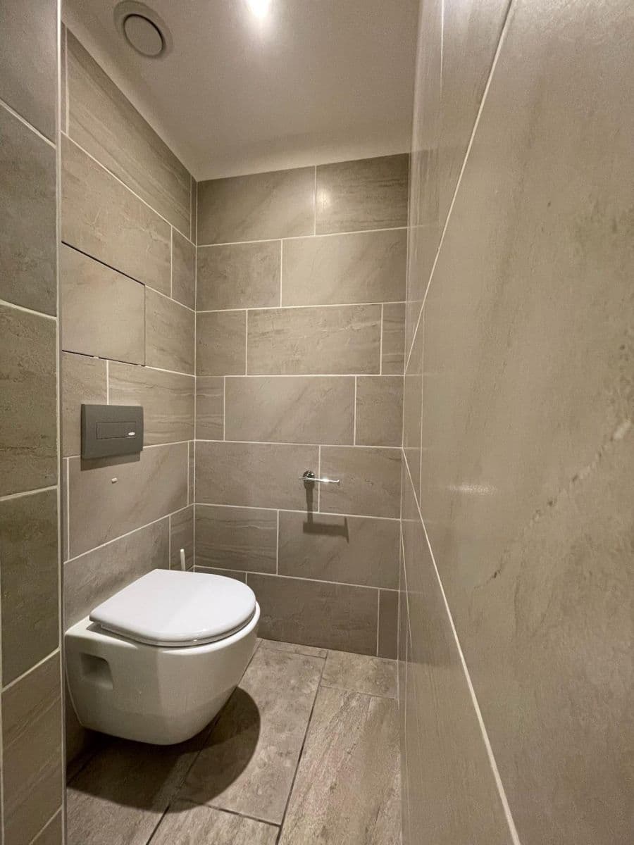 Prenájom bytu 2-izbový 44 m², Pospíchalova, Praha, Praha Prenájom bytu 2-izbový 44 m², Pospíchalova, Praha, Praha