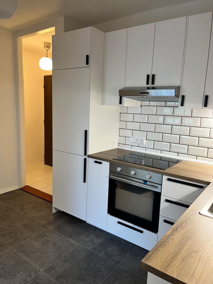 Prenájom bytu 2-izbový 52 m², Puškinovo náměstí, Praha, Praha Prenájom bytu 2-izbový 52 m², Puškinovo náměstí, Praha, Praha