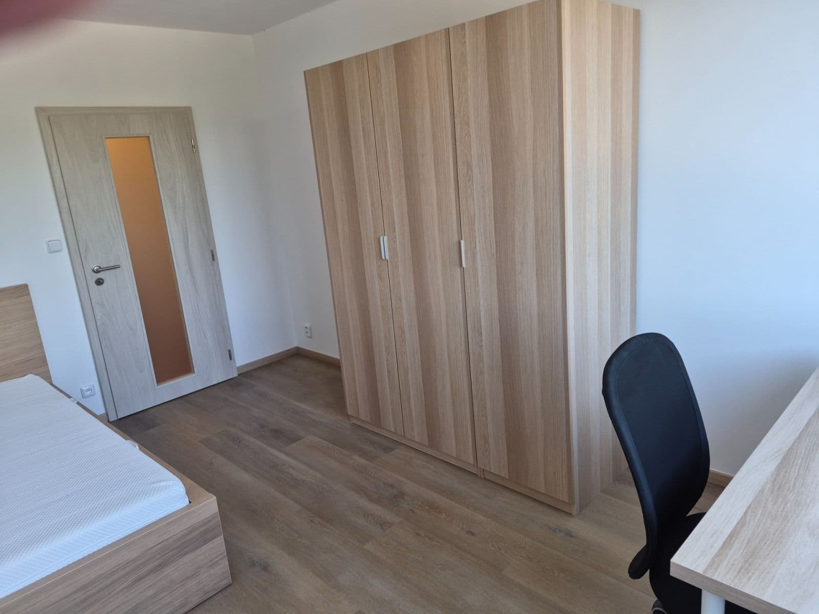 Prenájom bytu 3-izbový 80 m², Běhounkova, Praha, Praha Prenájom bytu 3-izbový 80 m², Běhounkova, Praha, Praha