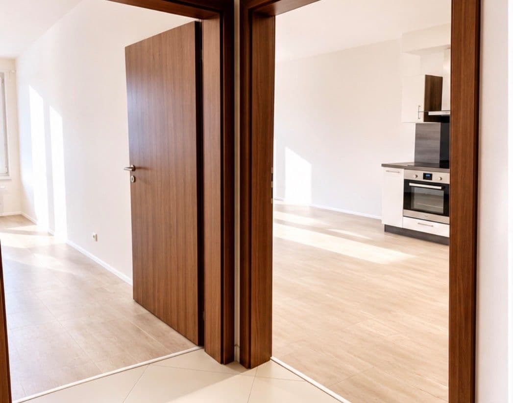 Prenájom bytu 2-izbový 60 m², Praha, Praha Prenájom bytu 2-izbový 60 m², Praha, Praha