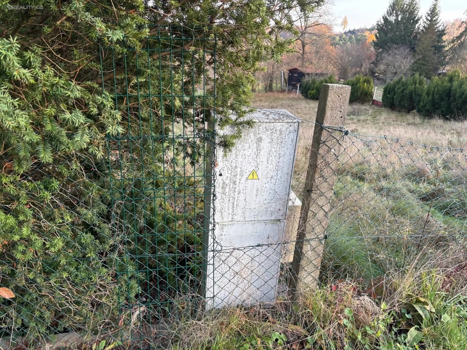 Predaj pozemku 1.253 m², Na Vrchách, Mirošovice, Středočeský kraj Predaj pozemku 1.253 m², Na Vrchách, Mirošovice, Středočeský kraj