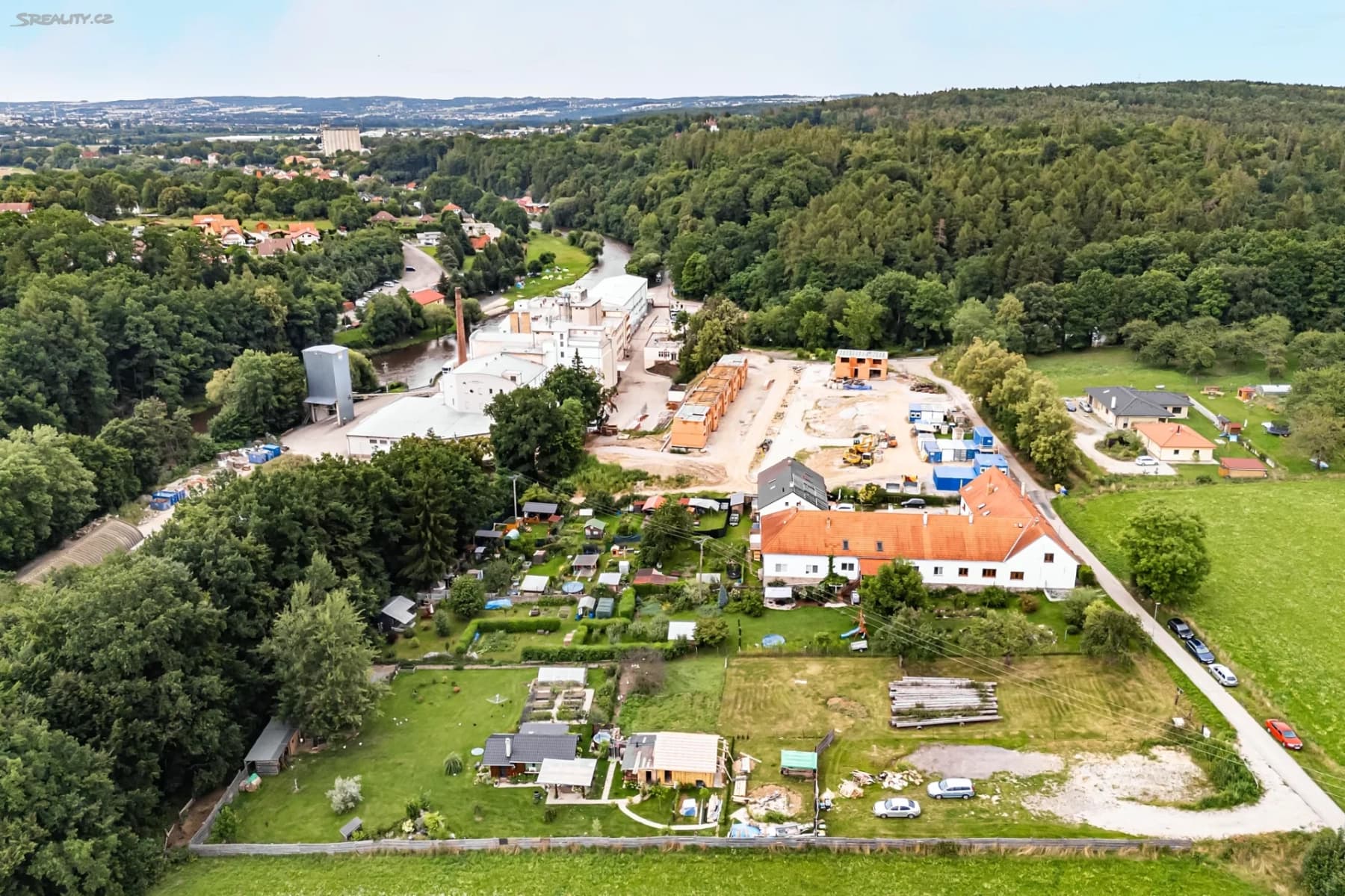 Predaj pozemku 1.949 m², Boršov nad Vltavou, Jihočeský kraj Predaj pozemku 1.949 m², Boršov nad Vltavou, Jihočeský kraj