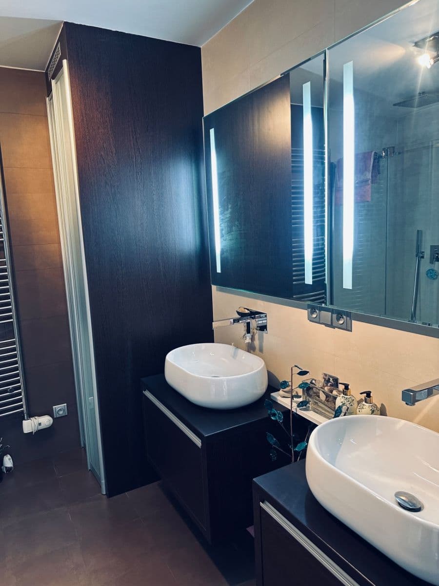 Predaj bytu 3-izbový 122 m², Lublaňská, Praha, Praha Predaj bytu 3-izbový 122 m², Lublaňská, Praha, Praha