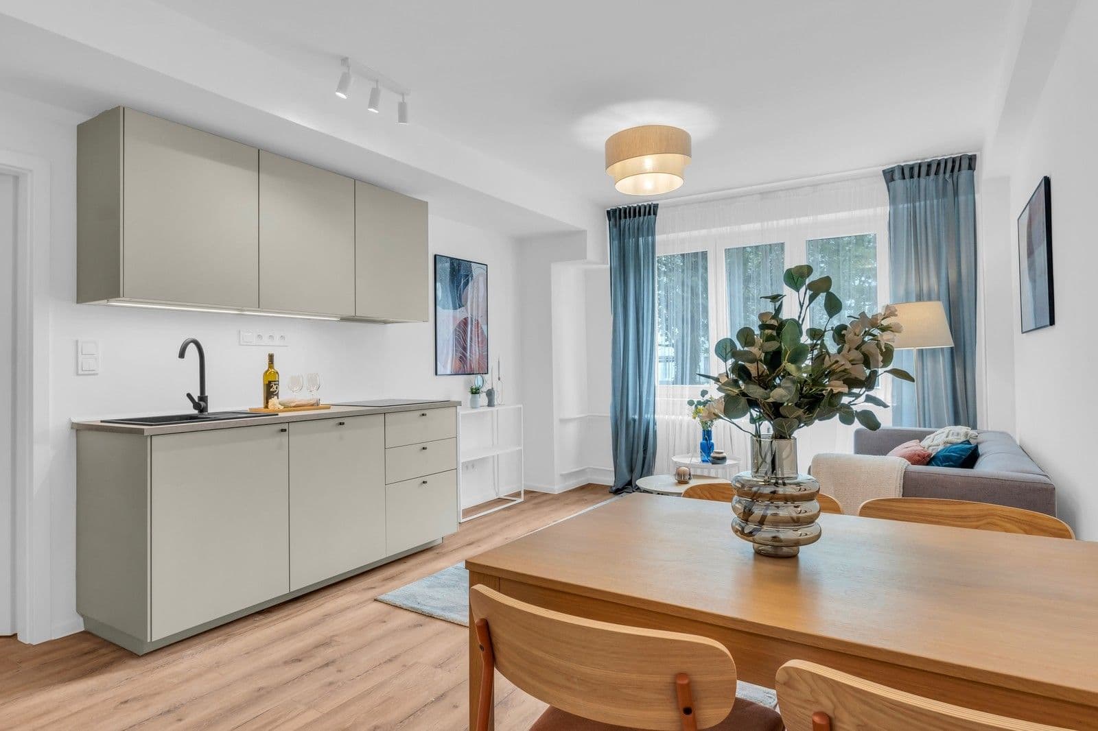 Predaj bytu 3-izbový 63 m², Oblouková, Praha, Praha Predaj bytu 3-izbový 63 m², Oblouková, Praha, Praha