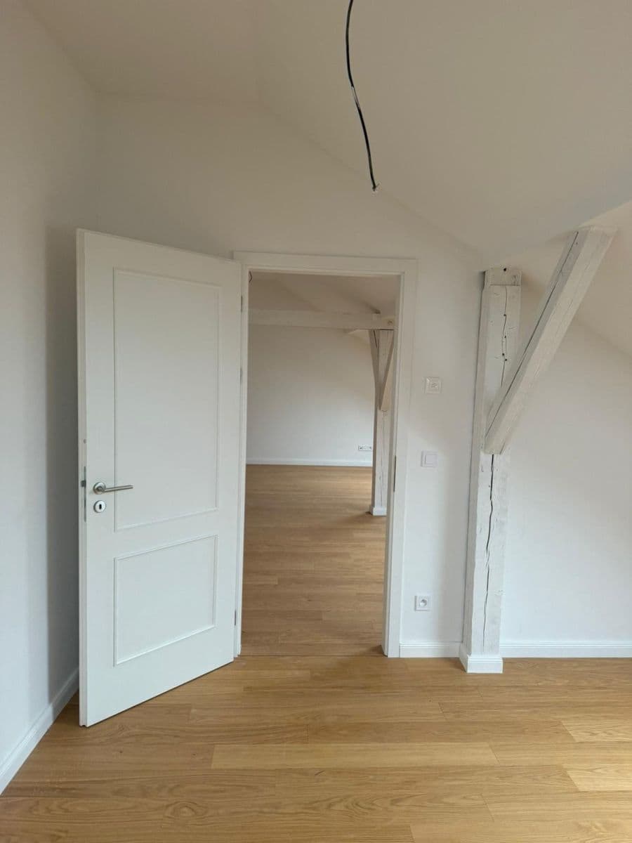Prenájom bytu 2-izbový 82 m², Korunní, Praha, Praha Prenájom bytu 2-izbový 82 m², Korunní, Praha, Praha