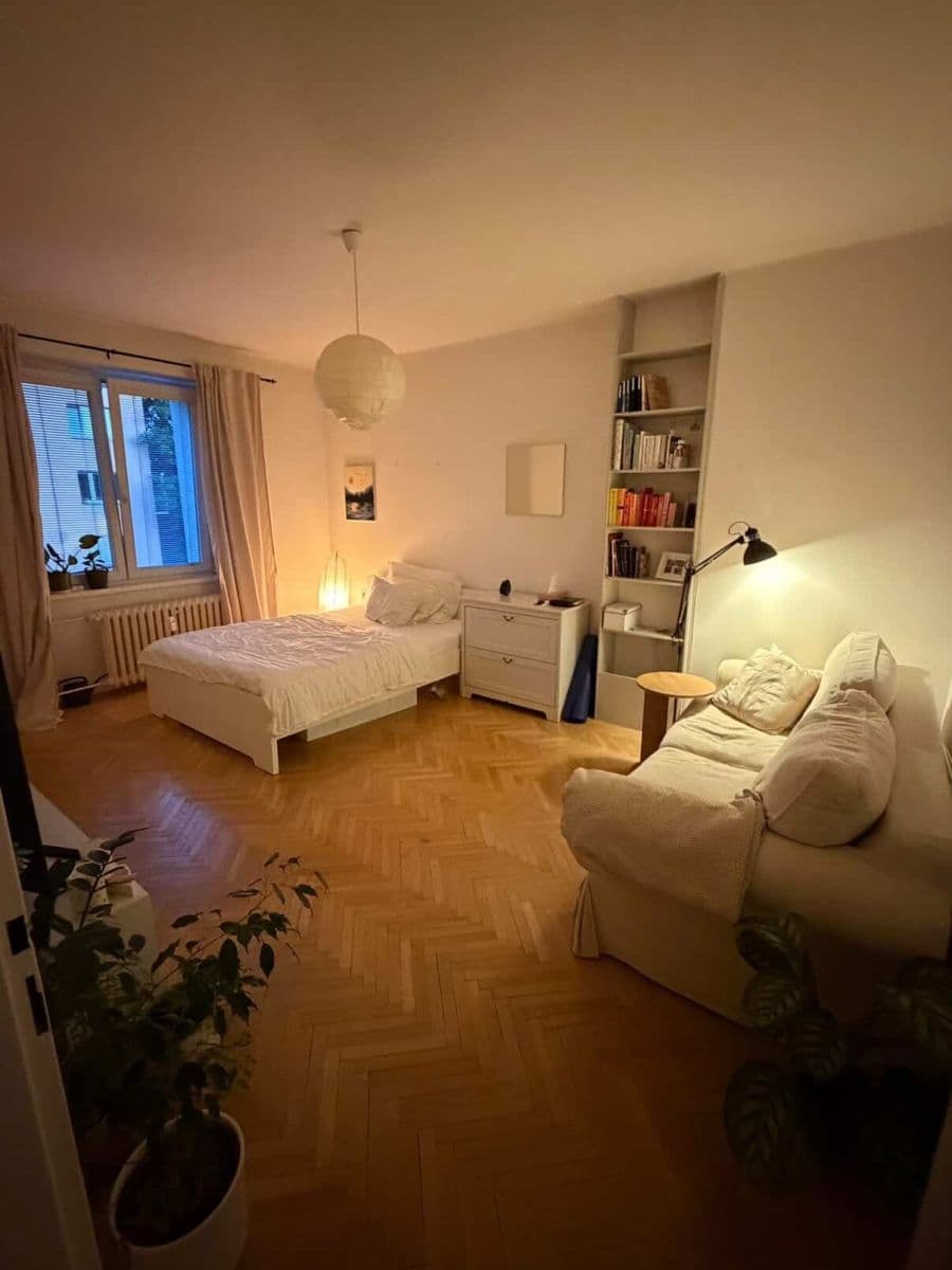 Prenájom bytu 1-izbový 36 m², Na Vrcholu, Praha, Praha Prenájom bytu 1-izbový 36 m², Na Vrcholu, Praha, Praha