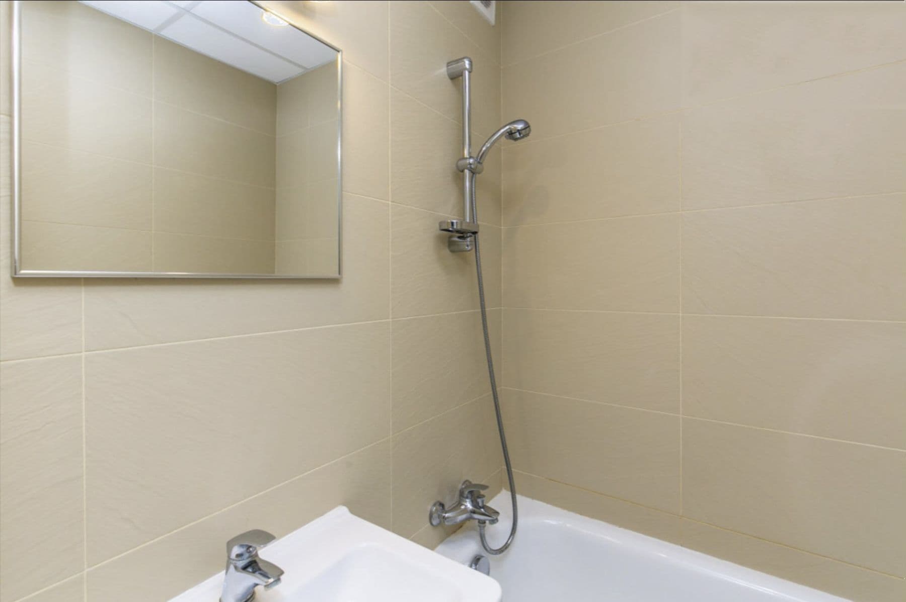 Prenájom bytu 1-izbový 36 m², Na Vrcholu, Praha, Praha Prenájom bytu 1-izbový 36 m², Na Vrcholu, Praha, Praha